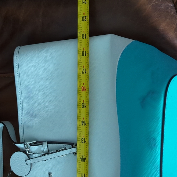 Michael Michael Kors Tote Bag - Picture 10 of 14